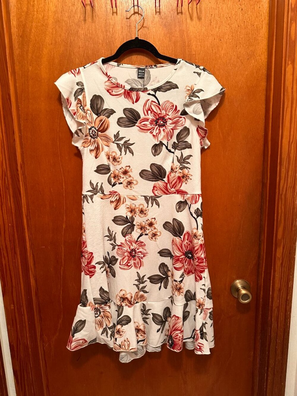 NWOT Shein mini floral ruffle sleeveless dress size L